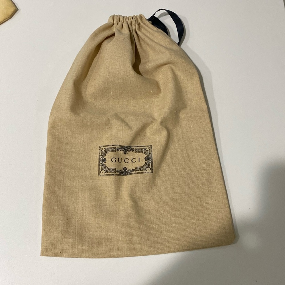 Gucci dust bag